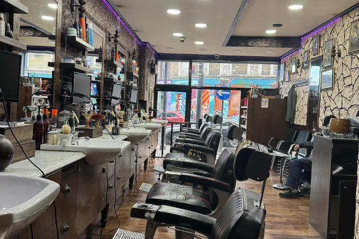NV Barbers chairs